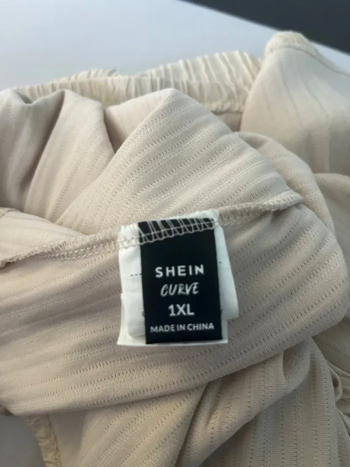 🔹 Chemise Beige – Shein Curve 🔹 - photo numéro 5