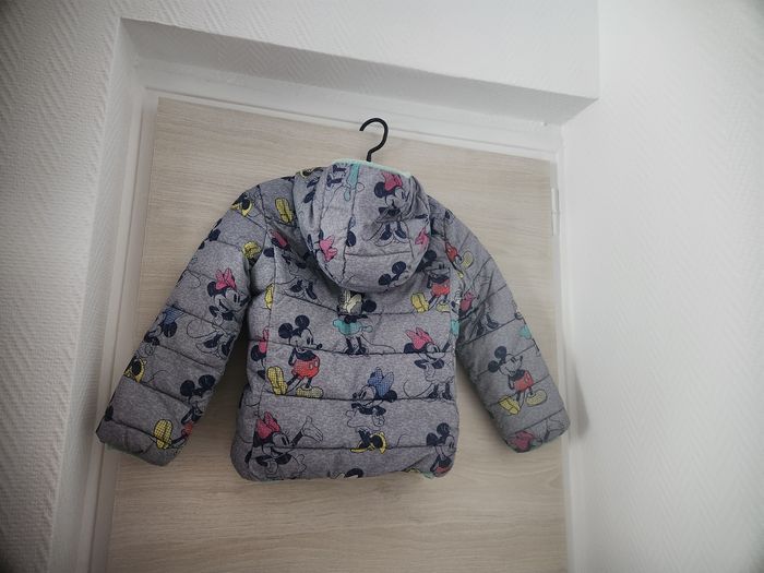 Blouson Gap Disney taille 7 ans - photo numéro 2