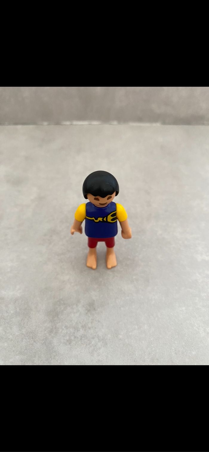 Enfant Playmobil - photo numéro 2