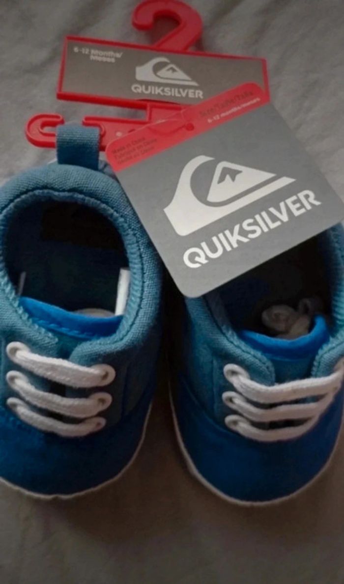 Baskets chaussons Quiksilver neuves 6/12 mois