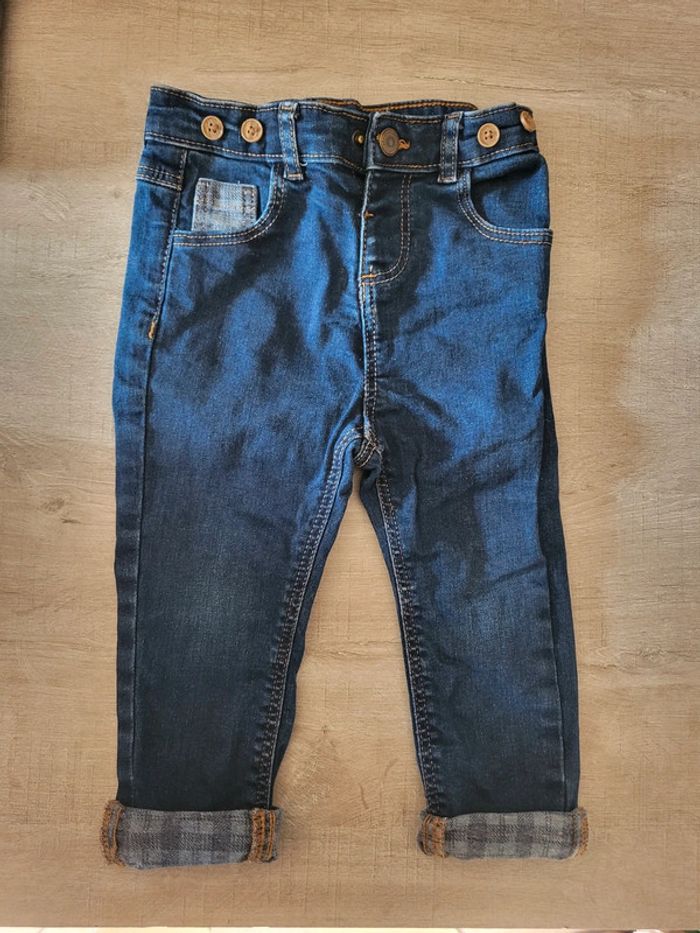 Jean tape à l'œil 23 mois