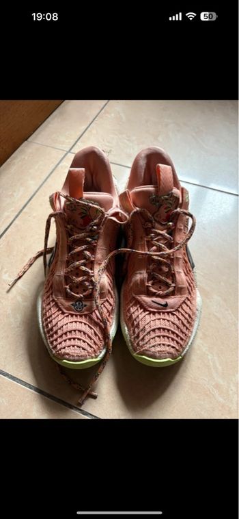 Nike Cosmic Unity rose femme taille 38