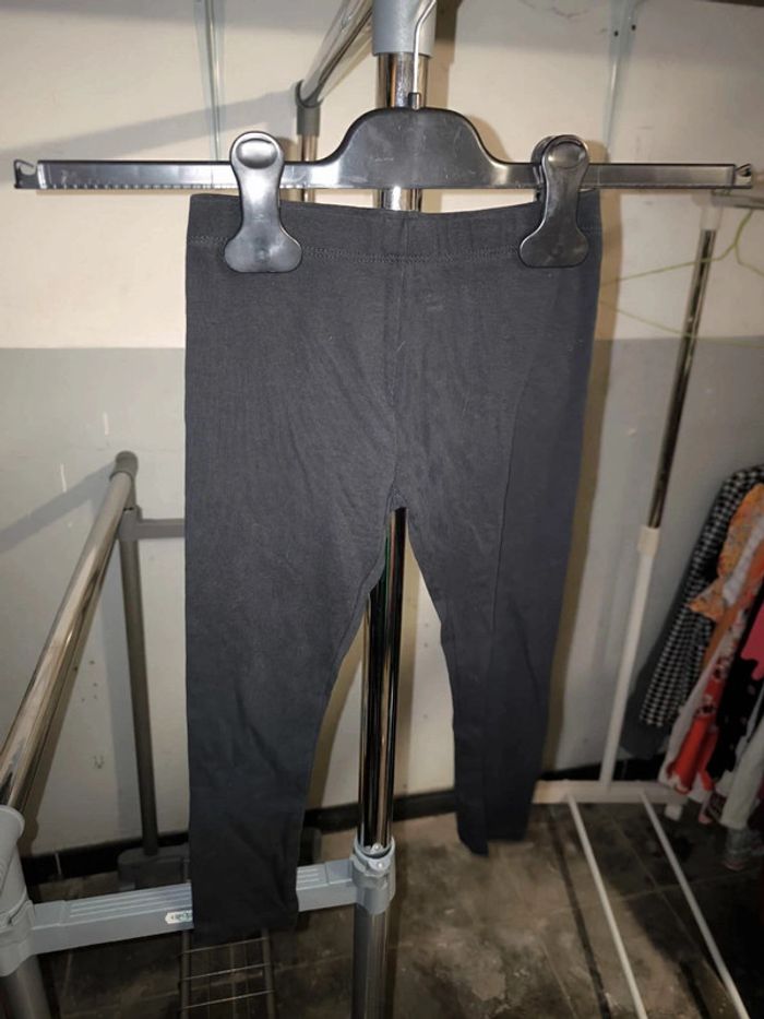 Lot fille 5 ans - photo numéro 2