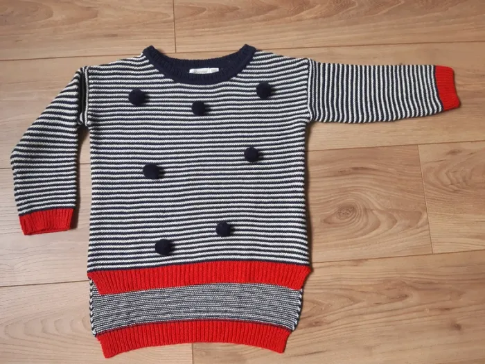 Pull pompon marinière