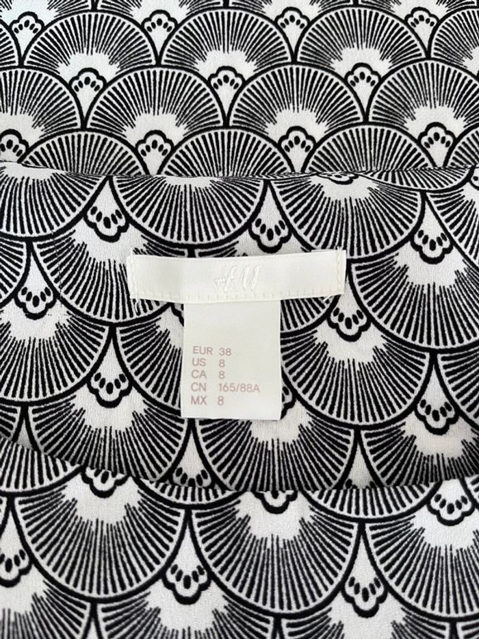 Robe motif H&M T.38 - photo numéro 3