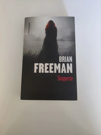 Suspect de Brian Freeman