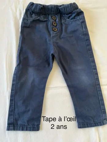 Pantalon tape à l’œil 2 ans