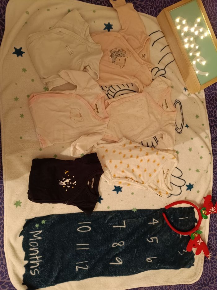 Lot de 6 body 1mois