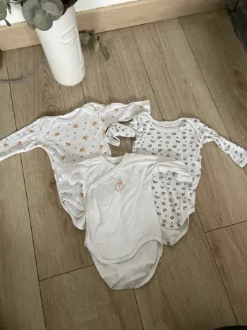 Lot de 3 bodies