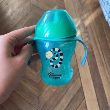 Verre à bec tommee tippee