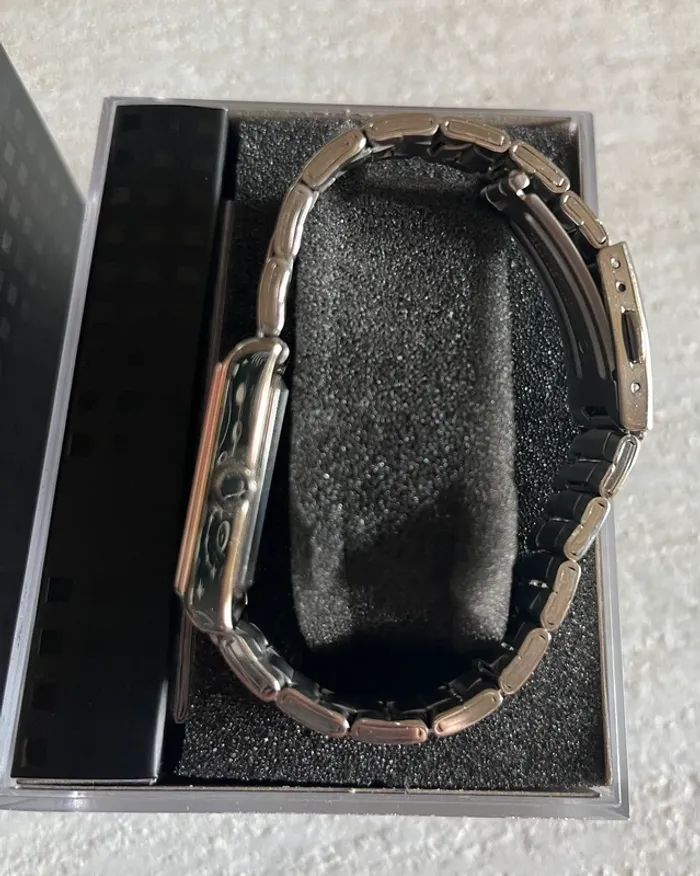Montre Casio femme neuve - photo numéro 3