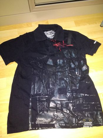 Polo très original taille M