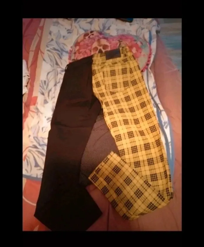 Pantalon jambes différentes - photo numéro 4