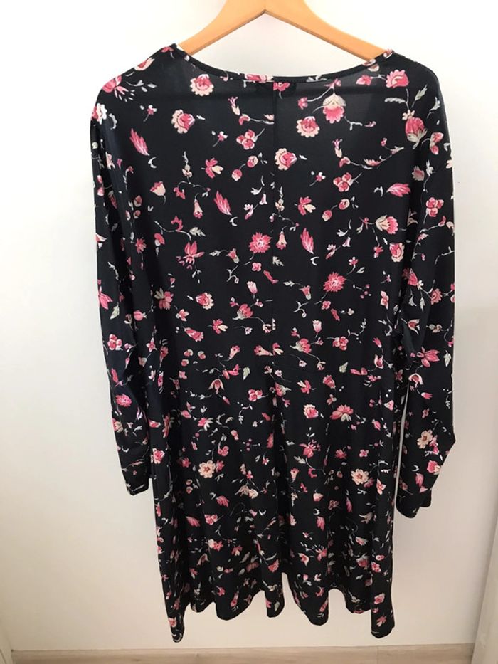 Robe fleurs taille 4XL shein - photo numéro 2