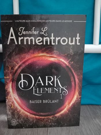 Dark éléments 1