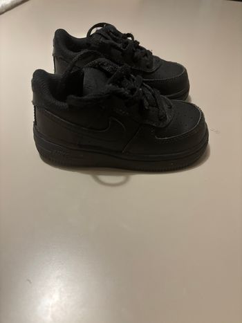 Basket Nike air force bébé