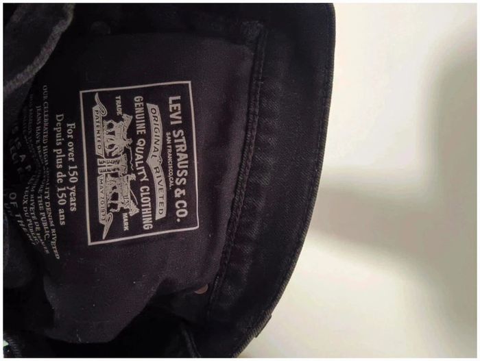 C1 Jeans noir Levi's w32 - photo numéro 4