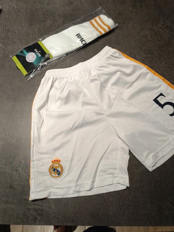 Tenue football real Madrid Jude Bellingham blanc t.26 - photo numéro 3