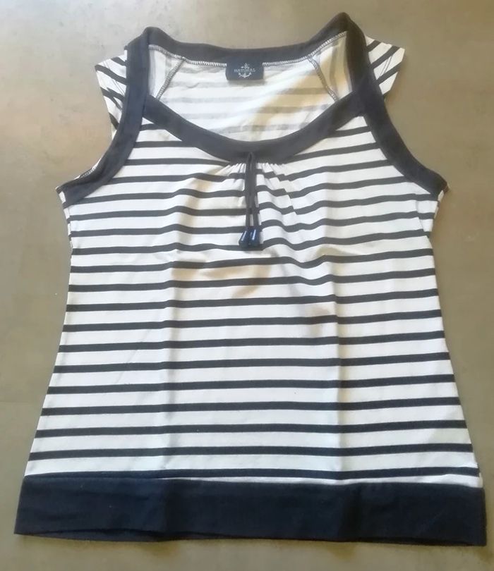 Top/T-Shirt  sans Manches Blanc Marine avec cordons