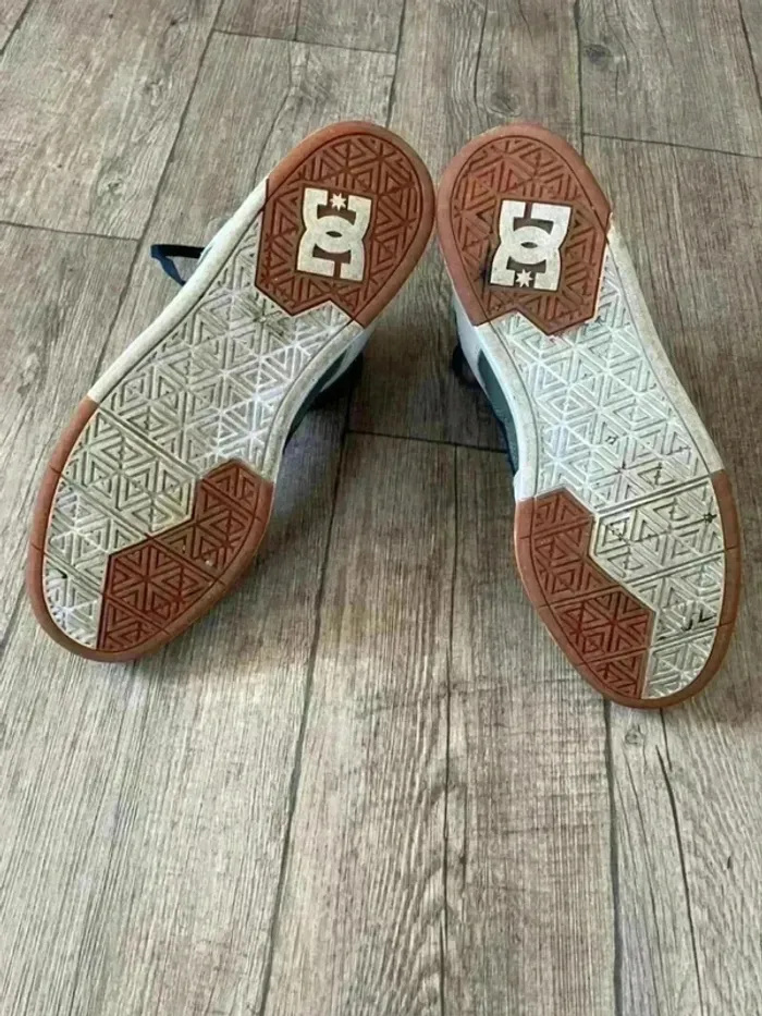 DC Shoes CURE - taille 46 - photo numéro 10
