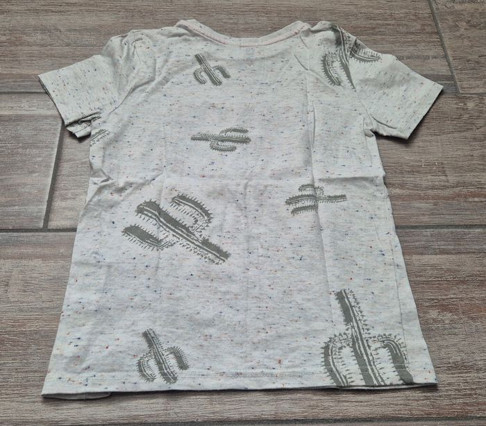 Tee-shirt - photo numéro 2