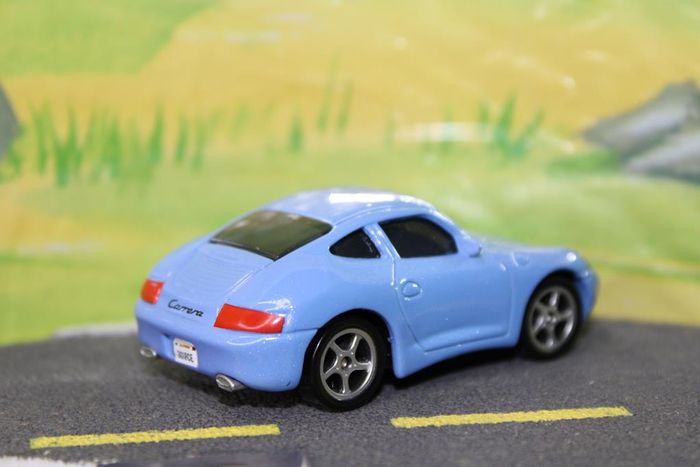 Disney Pixar cars Sally Carrera - photo numéro 5
