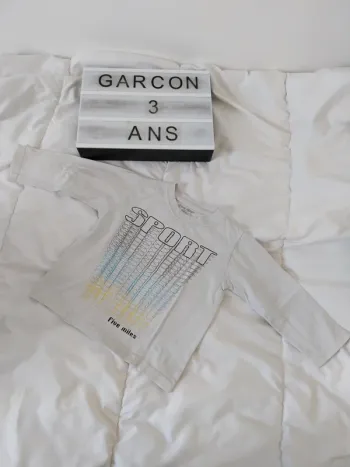Tee-shirt manche longue garçon 3 ans