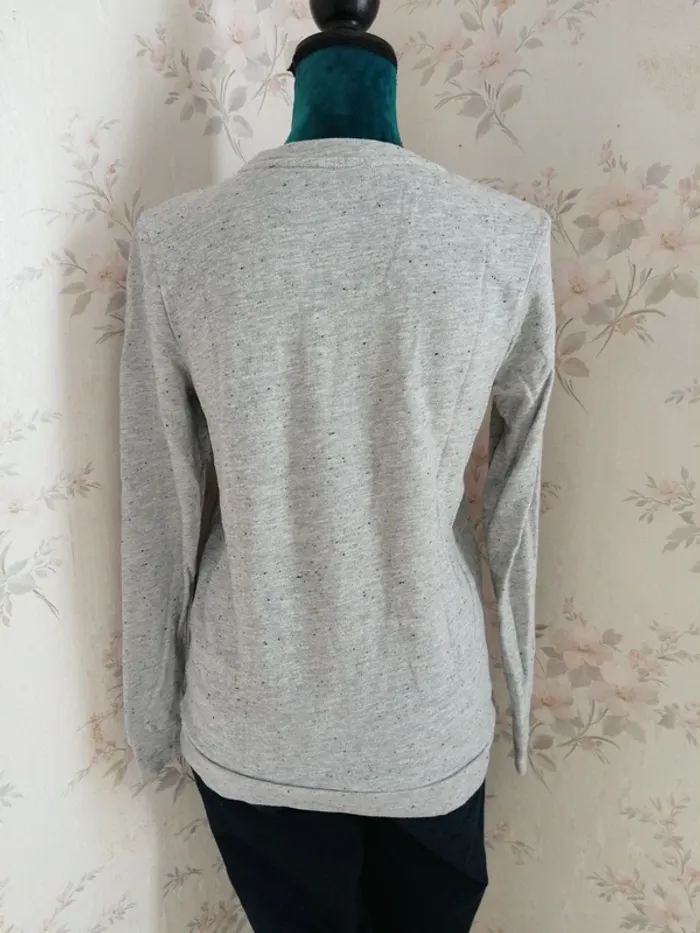 Sweat gris à message wild life and free et sequins noirs / kiabi / (M) - photo numéro 6