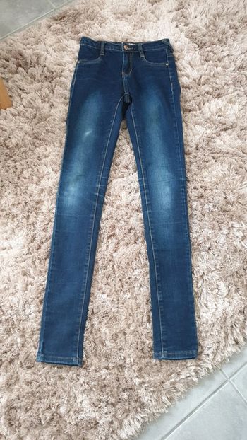 Jeans skinny marque Jennyfer taille 32 bleu brut foncé