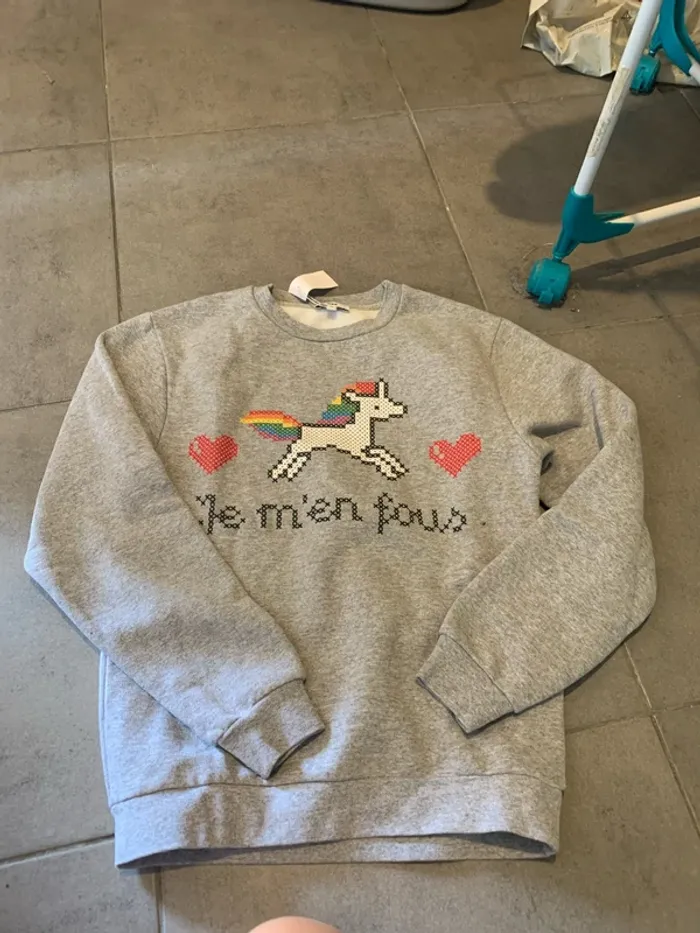 Sweat-shirt licorne