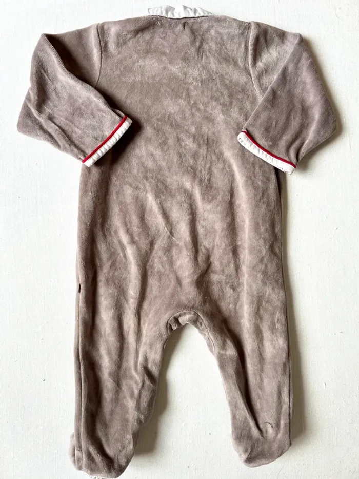 Pyjama Obaïbi 12 mois – velours taupe "LOVE idea" ouverture devant – très bon état - photo numéro 5