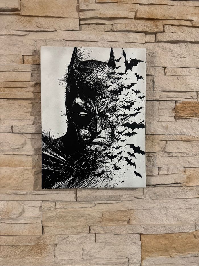 Tableau Batman noir et blanc en toile 30x40cm – Style comics dark - photo numéro 2