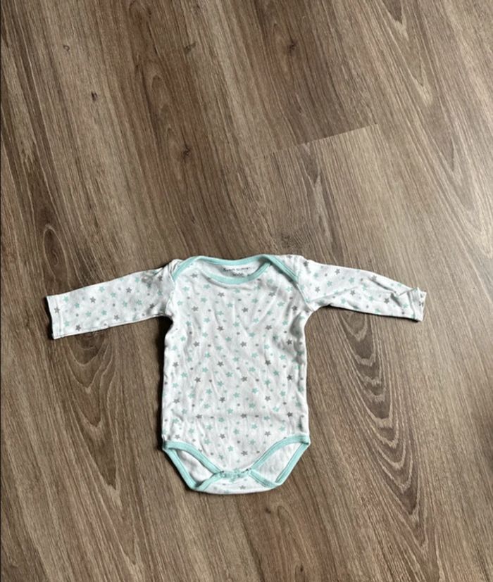 Lot de 4 bodys - photo numéro 2