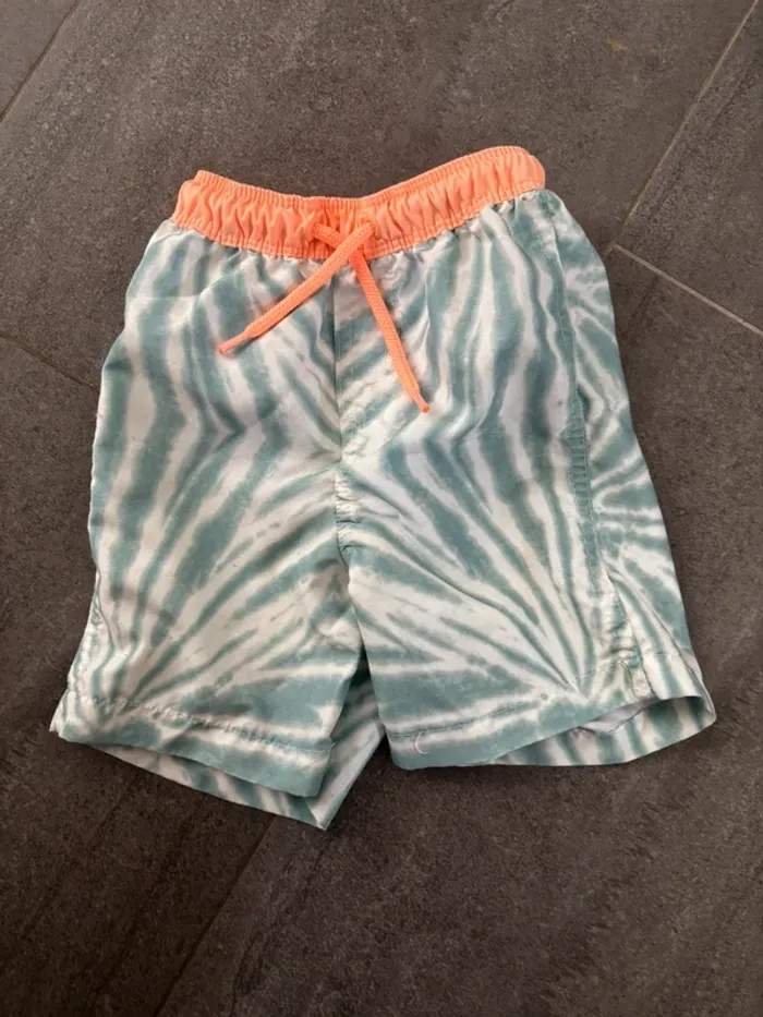 Short de bain 23 mois