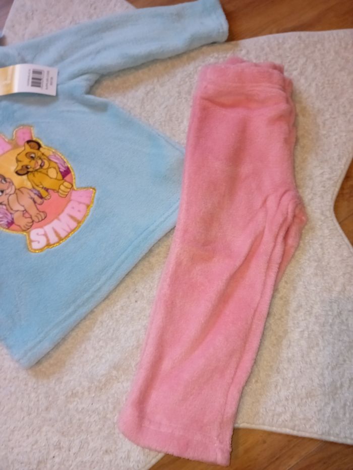 Pyjama disney le roi lion - photo numéro 3