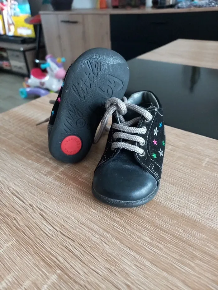 Chaussure bébé 17 - photo numéro 2