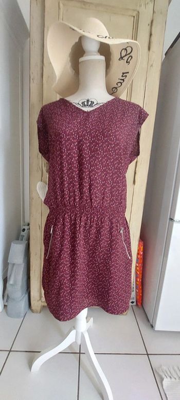 Robe bordeaux La Halle taille 36