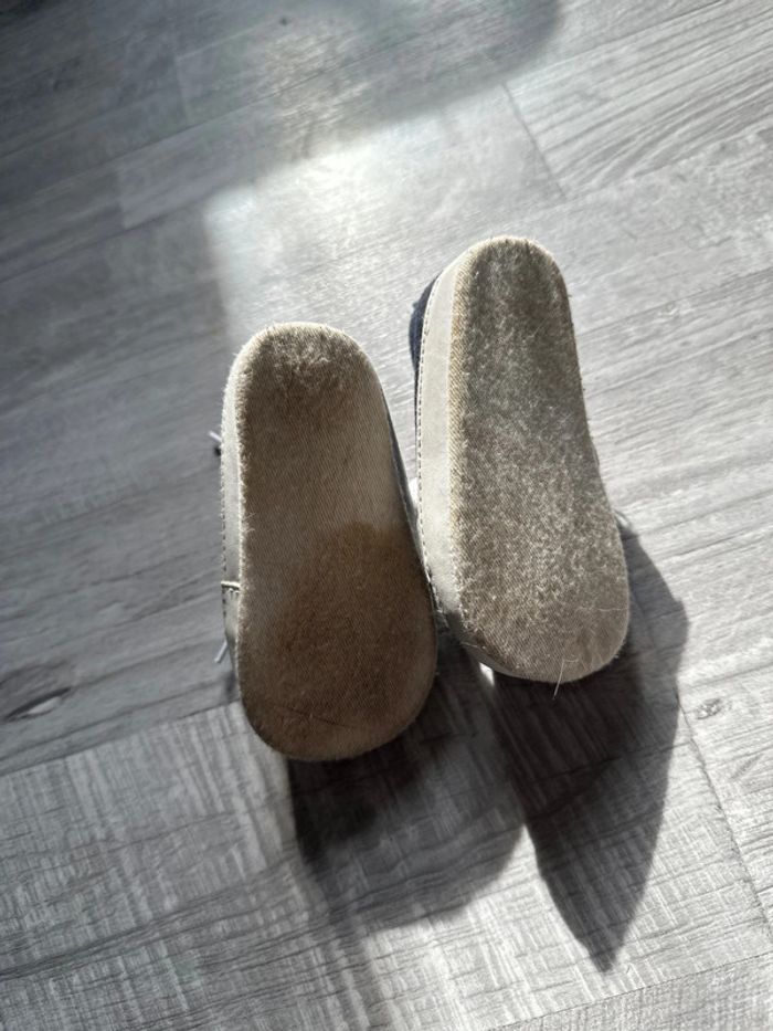 Chaussure bébé - photo numéro 3
