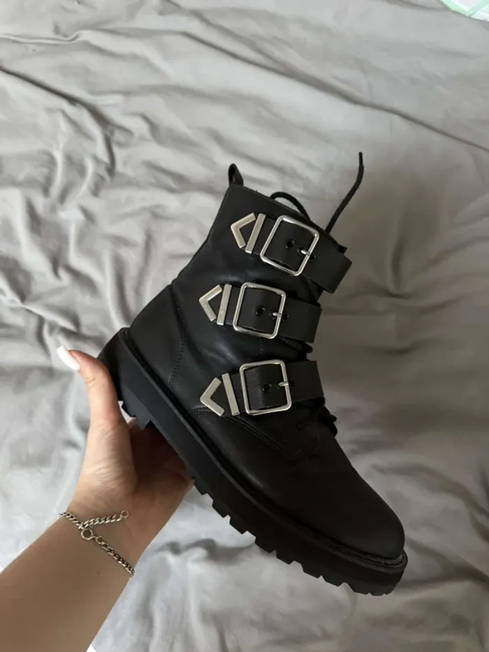 Bottines - photo numéro 2