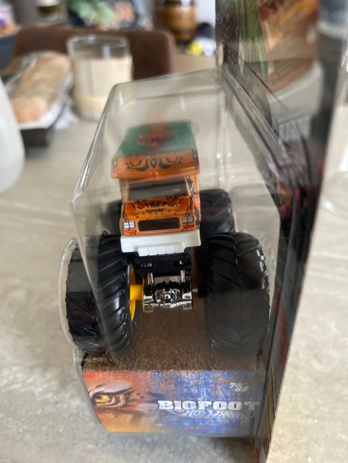 Monster Truck Hot Wheels Combo Crasher neuf ! - photo numéro 4