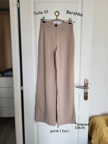 Pantalon taille haute large évasé Bershka taille 32