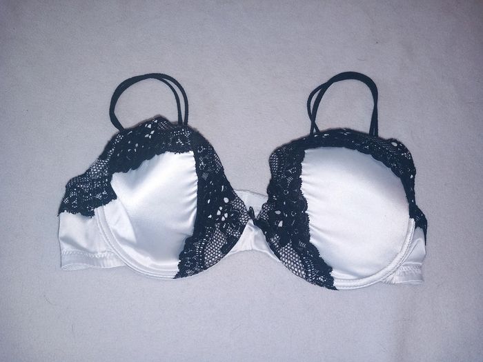 Soutien-gorge Femme taille 95D