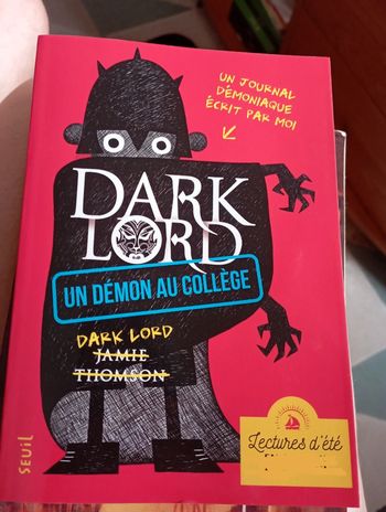 Livre de poche Dark Lord : démon collège