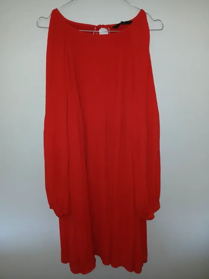 Robe 👗 - photo numéro 2