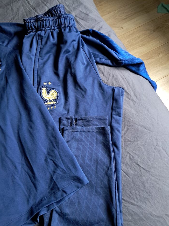 Survetement entraînement équipe de France - photo numéro 4