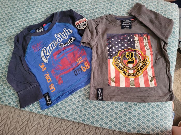 Lot 2 T-shirts manches longues 24mois