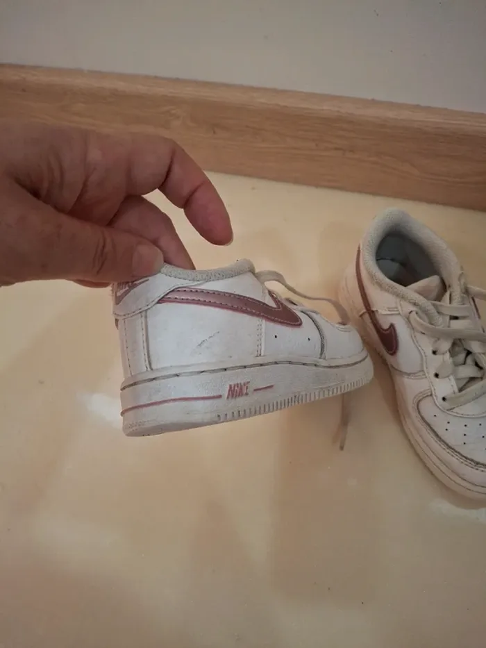 Sneakers Nike force 1 blanc et rose t26 - photo numéro 4