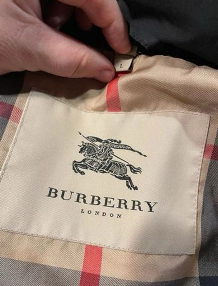 Doudoune #burberry#taille 40/42 - photo numéro 10