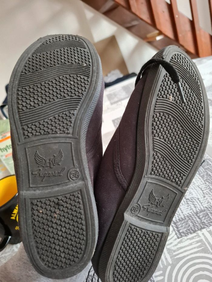 Chaussure en toile - photo numéro 4