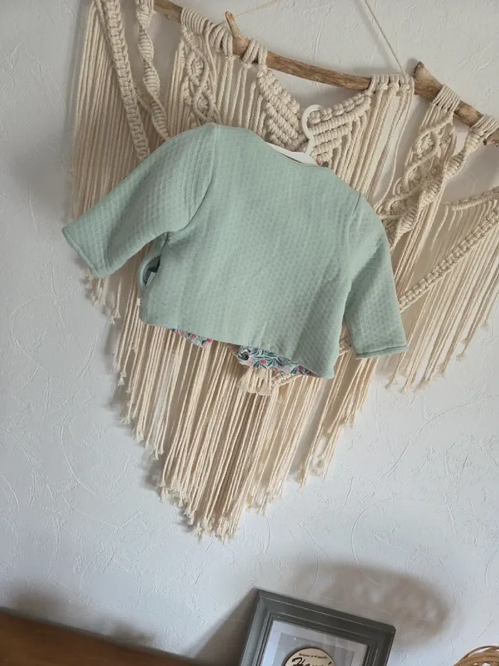 Jolie veste gilet obaibi 6 mois bébé neuve - photo numéro 5